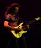 Steve_Vai_(Milan,_2005)7